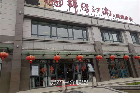 密州如意花园多层一楼实际97平已改套三可议