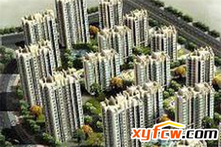 东方绿洲毛坯房130平方106万
